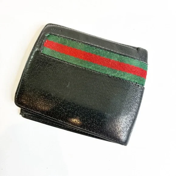 Gucci | Black Leather Wallet - Picture 1 of 3